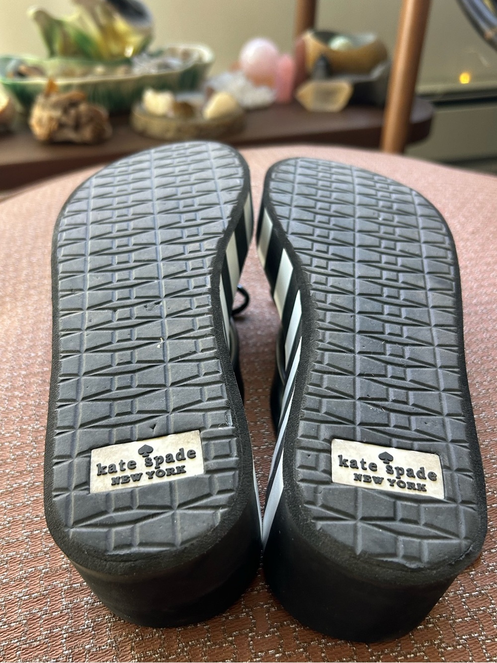 Kate Spade Flip Flops - Picture 6 of 6
